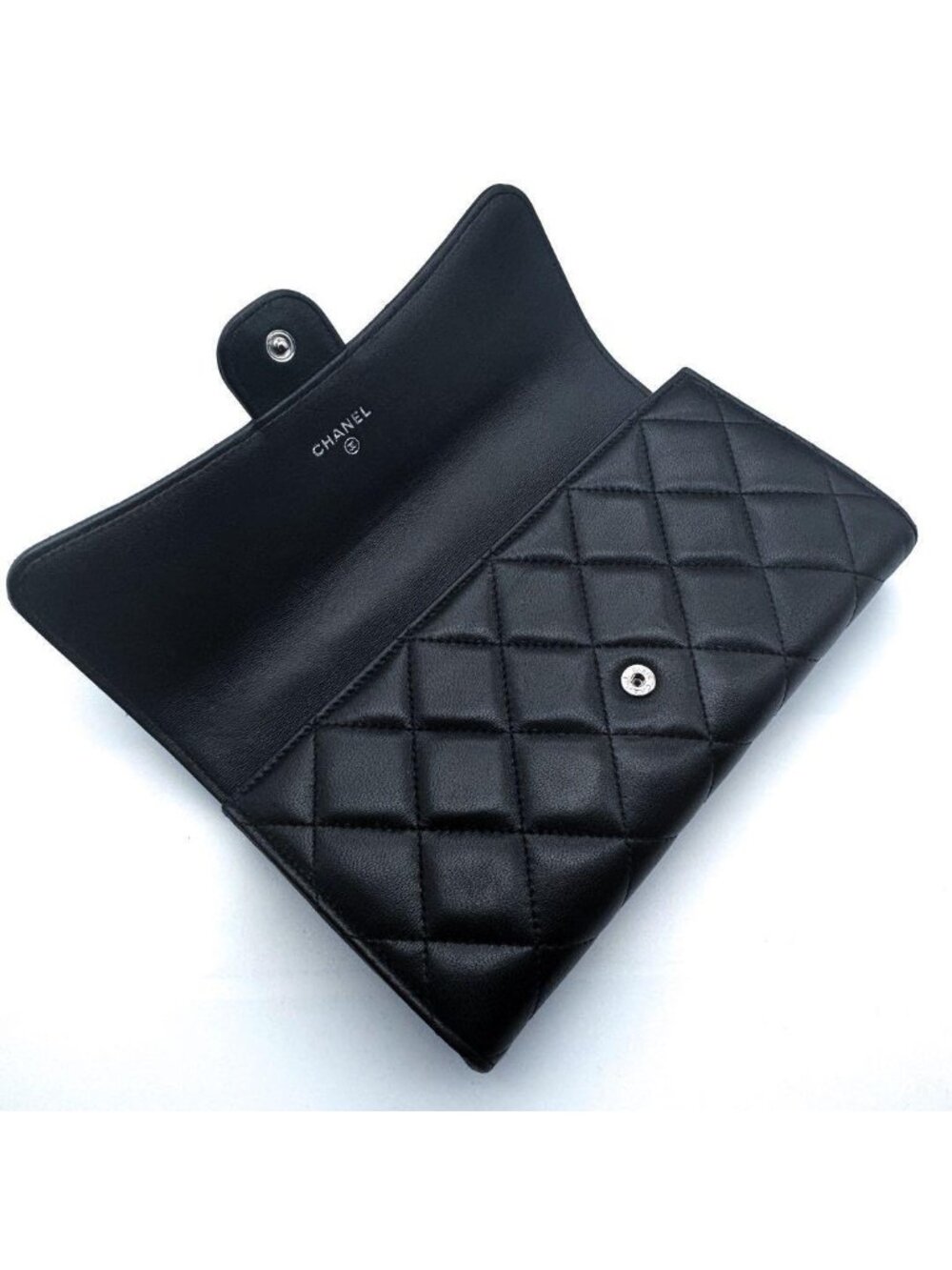 ★SOLD★ Chanel Wallet Quilted Classic Flap - Picture 6 of 15
